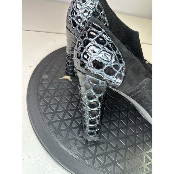 Via Spiga Black Leather Peep Toe Lace Booties Heels Sz 6.5 M - Picture 3 of 10